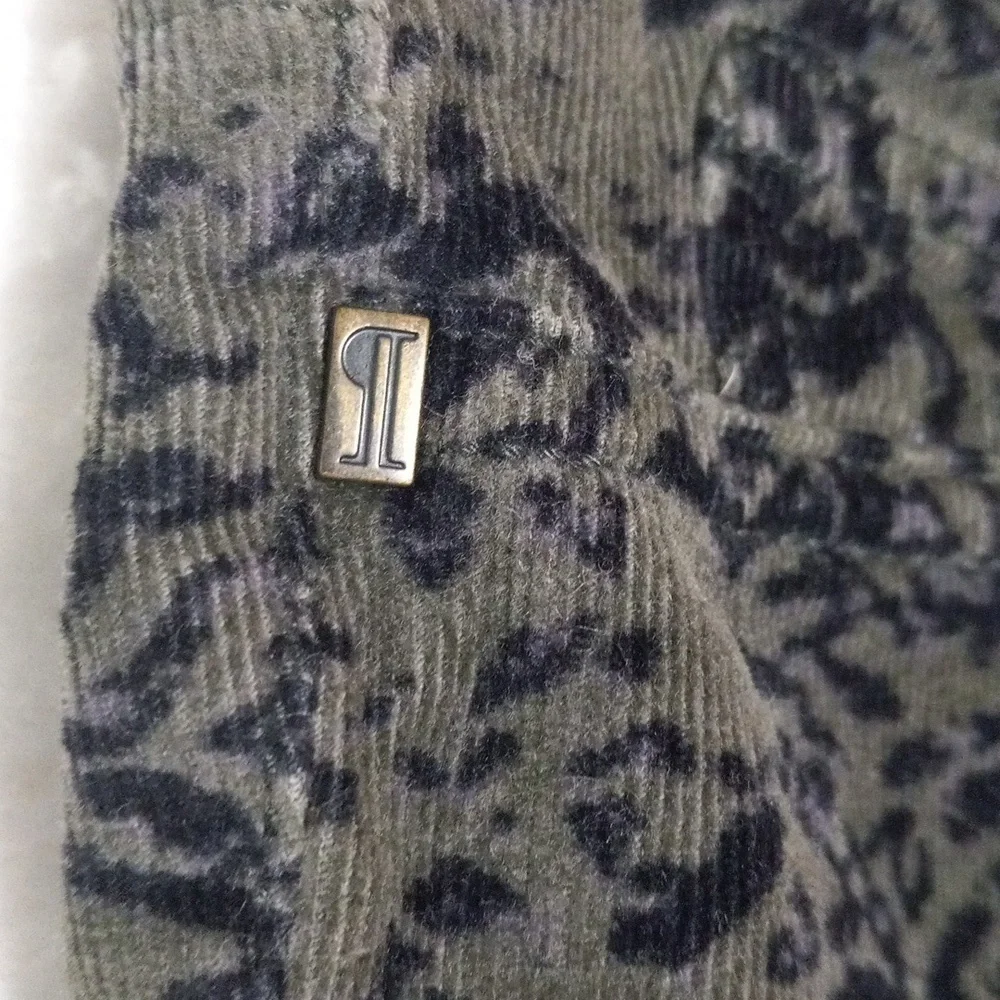 Anthropologie Pilcro and the Letterpress Serif Green & Black Corduroy Pants - Picture 9 of 16